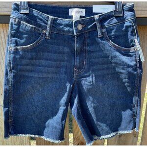 M Jeans By Maurices Womens Classic 8" Bermuda Shorts 6 original fit Mid Rise